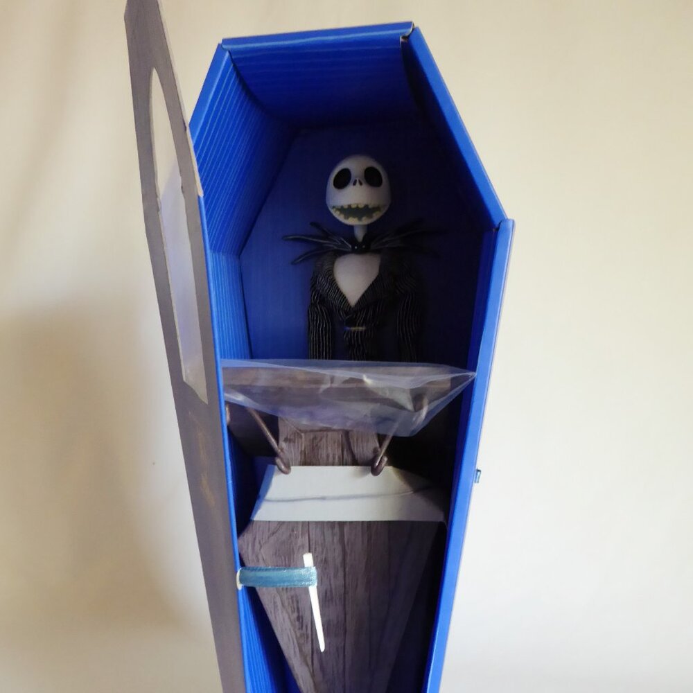 NEW 2000 JUN PLANNING NIGHTMARE BEFORE CHRISTMAS 16” JACK AT PODIUM LE 1500